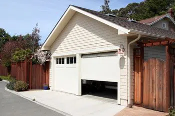 Golden Garage Door Service Brentwood, CA 925-294-0818 - abt-cont-gr-18m